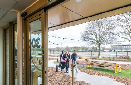 Wing Upkot