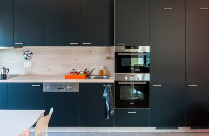 Mons Upkot kitchen