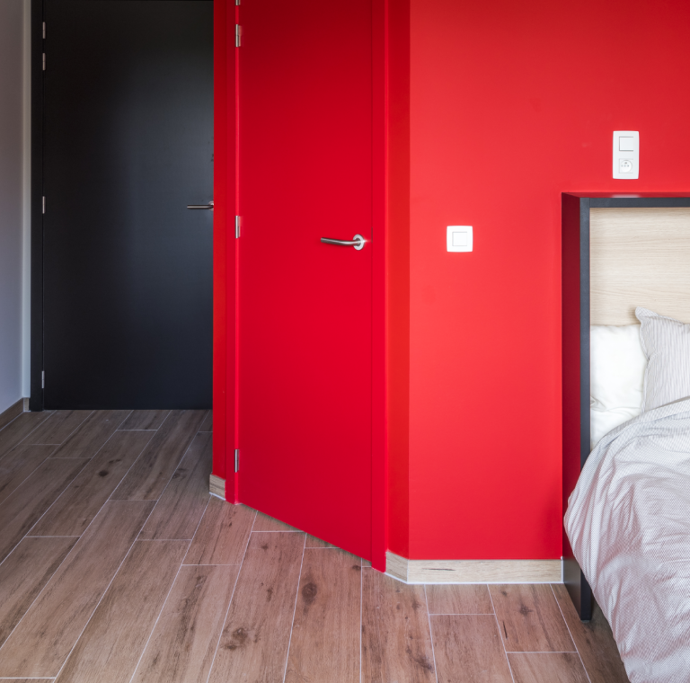 Upcomfort room with shower and toilet at Campus Upkot Mons.