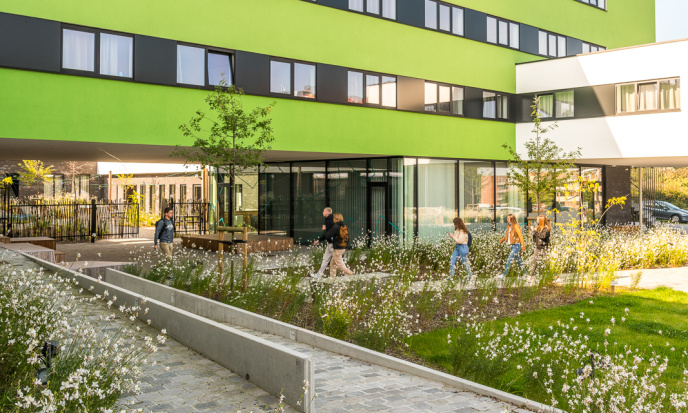 Bâtiment étudiant Upkot Campus Upkot sur la Chaussée de Binche à Mons.
