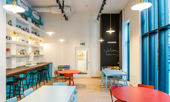 Study café at Yum Upkot in Kortrijk for students. 