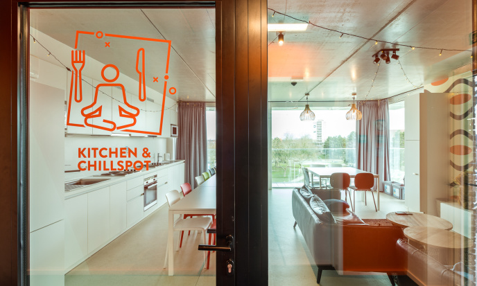 Kaper Upkot kitchen