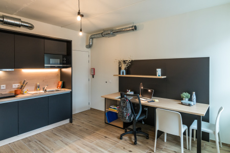 Buzz Upkot - Upstudio